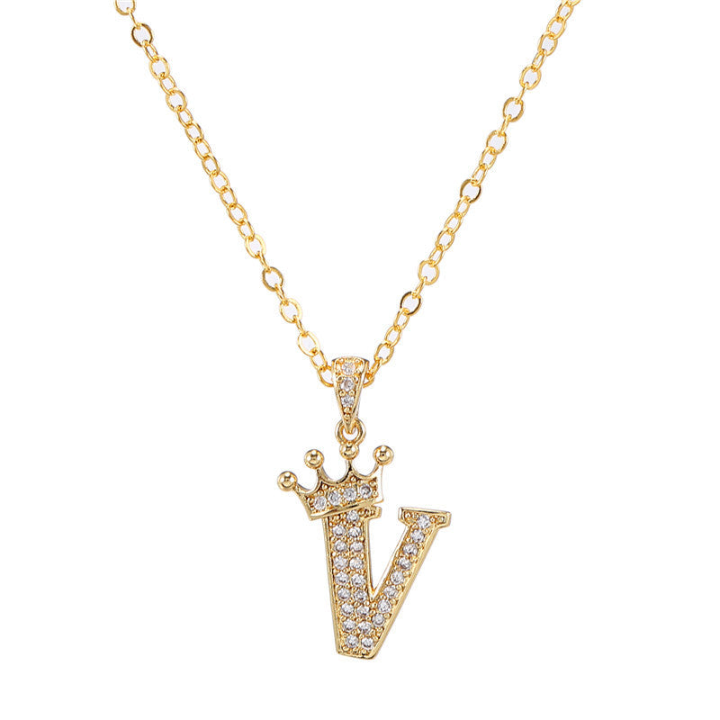 Minimalist Crown Letter Cubic Zirconia Micro-inlay Brass Necklace with Cable Chain
