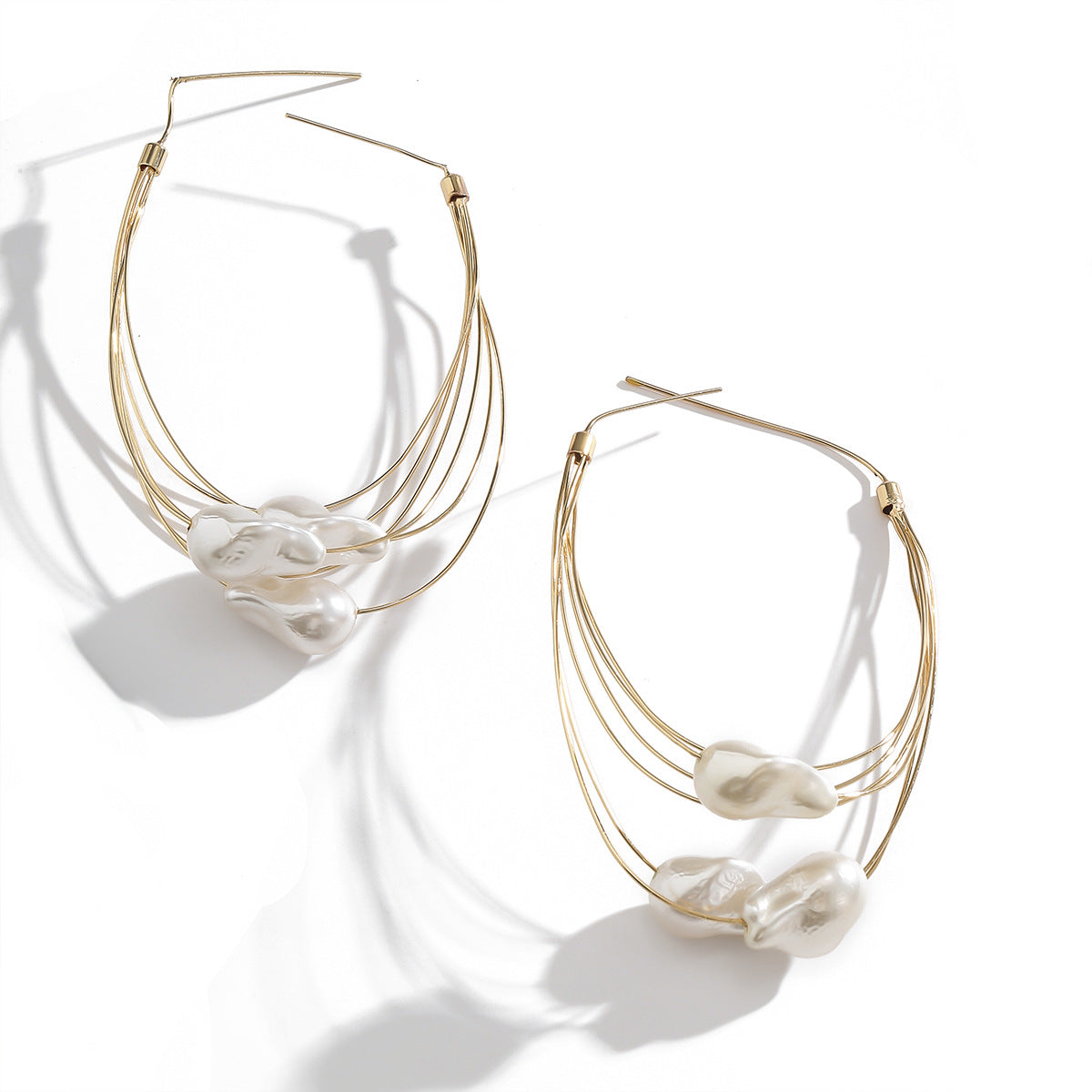 Bohemian Geometric Brass Earrings with Inlaid Imitation Pearls and Tassel Design for Women