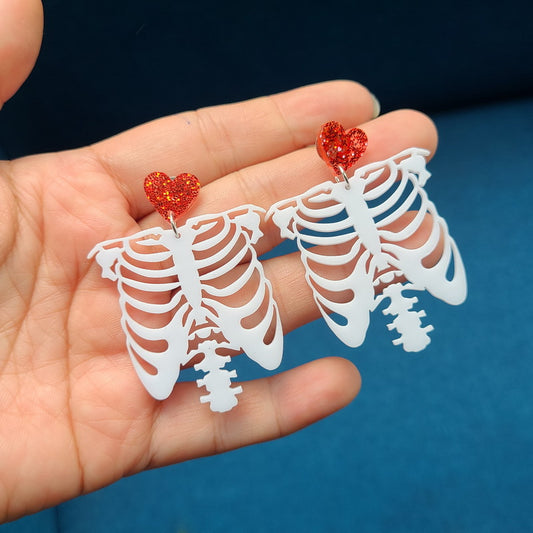 Pendientes de calavera con forma de corazón para mujer, acrílicos, estilo único, joyería para fiesta de Halloween