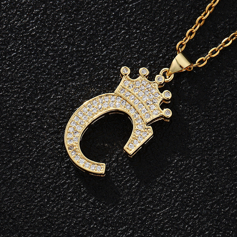 Collana con ciondolo a corona con lettera alla moda da 26 pezzi Collana in acciaio inossidabile con ciondolo a lettera con strass Gioielli da donna Regalo