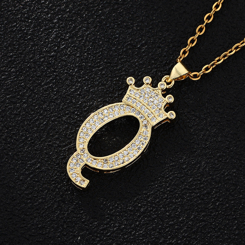 Collana con ciondolo a corona con lettera alla moda da 26 pezzi Collana in acciaio inossidabile con ciondolo a lettera con strass Gioielli da donna Regalo