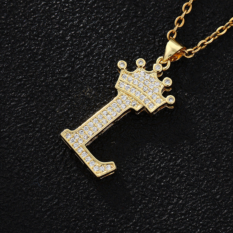 Collana con ciondolo a corona con lettera alla moda da 26 pezzi Collana in acciaio inossidabile con ciondolo a lettera con strass Gioielli da donna Regalo