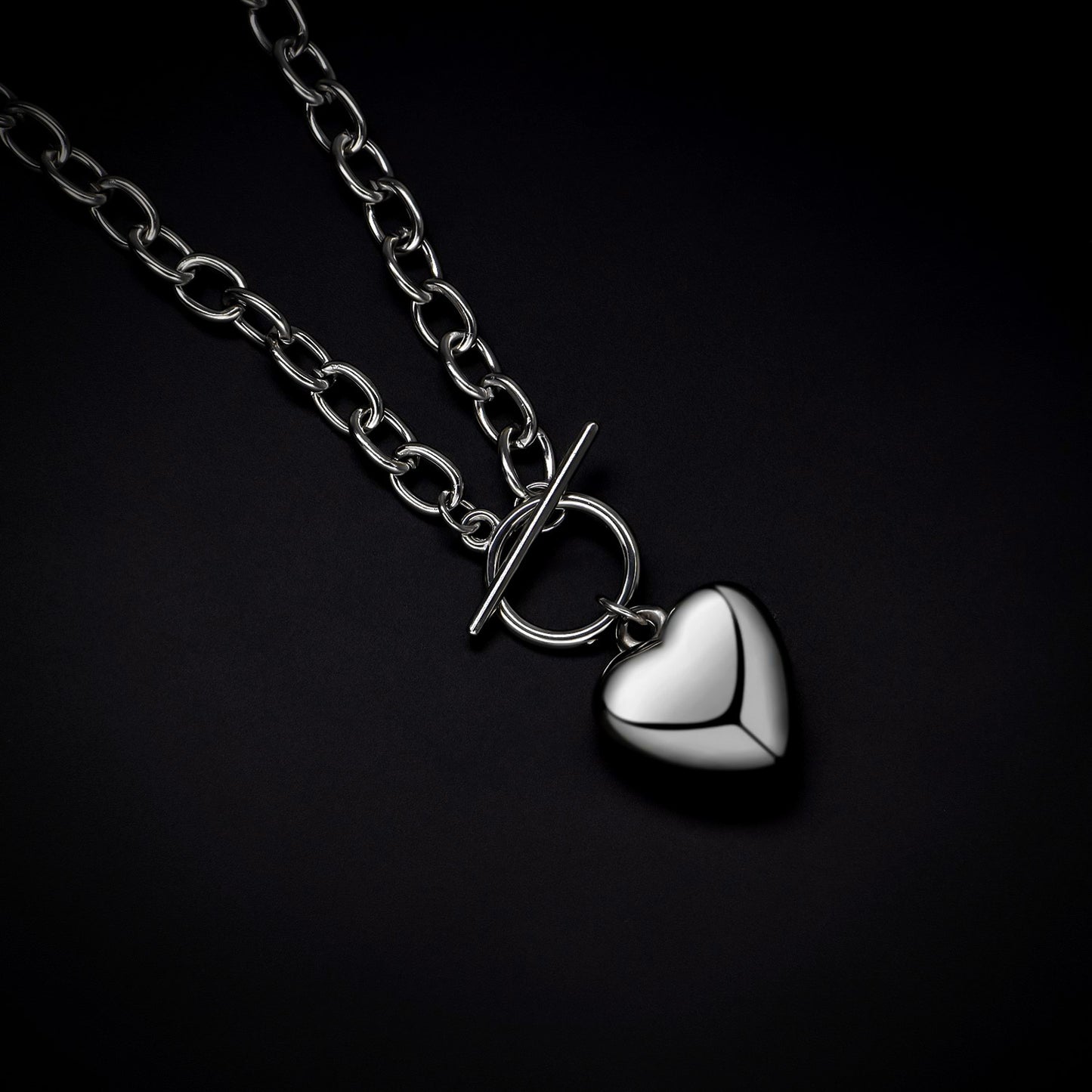 Luxury Heart Pendant Necklace for Women, Alloy Plated Rope Chain, Trendy Streetwear Jewelry