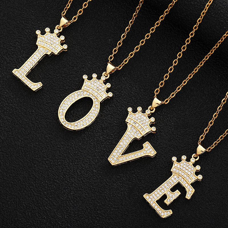 Collana con ciondolo a corona con lettera alla moda da 26 pezzi Collana in acciaio inossidabile con ciondolo a lettera con strass Gioielli da donna Regalo