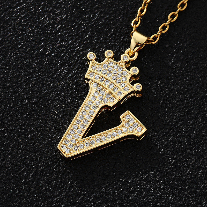 Collana con ciondolo a corona con lettera alla moda da 26 pezzi Collana in acciaio inossidabile con ciondolo a lettera con strass Gioielli da donna Regalo