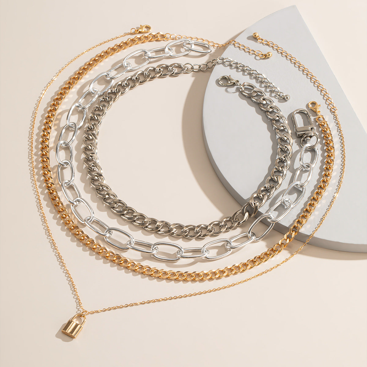 Minimalist Alloy Plated Lock Pendant Multi-layer Curb Chain Necklace for Women