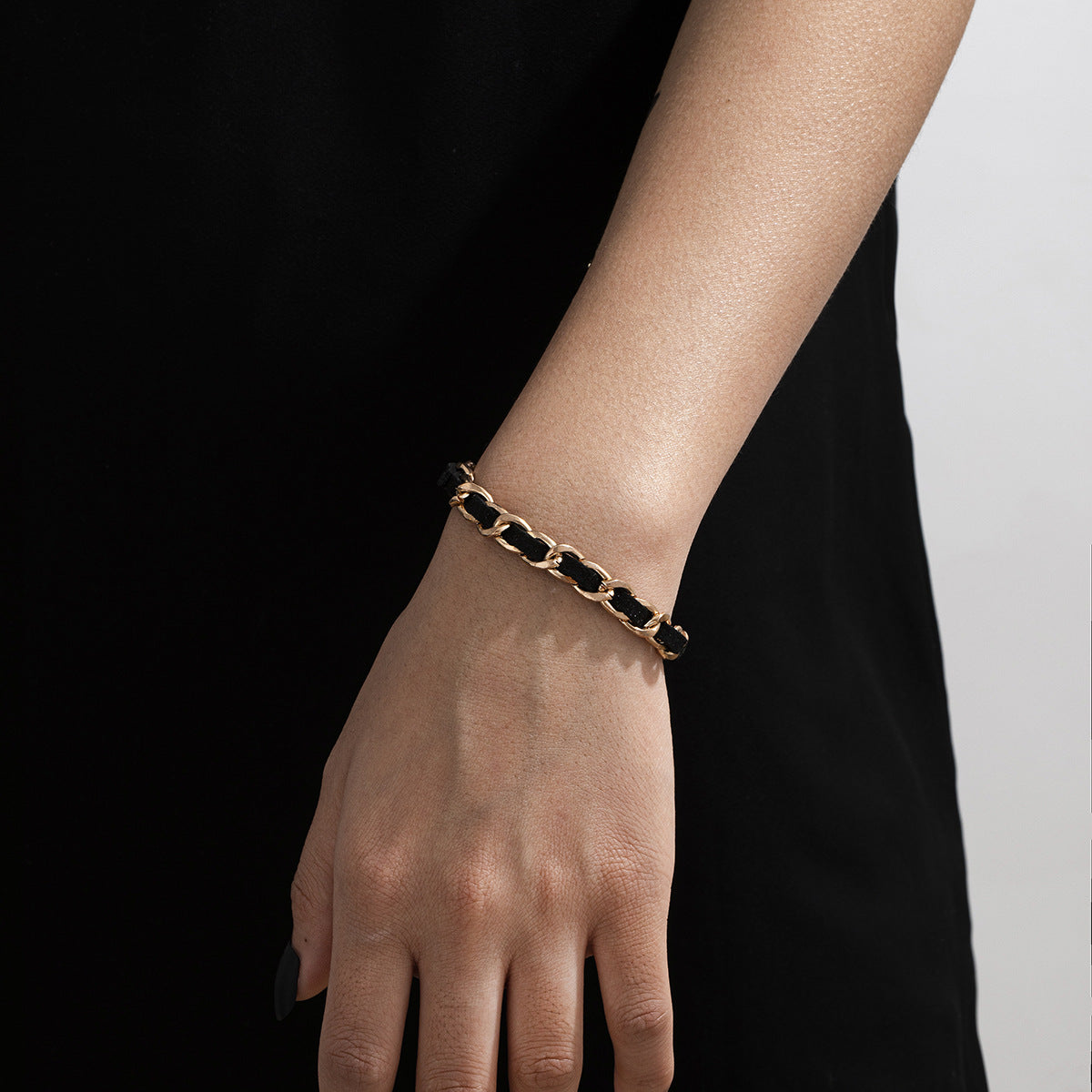 Punk Minimalist Geometric Iron Plated Bracelet for Women