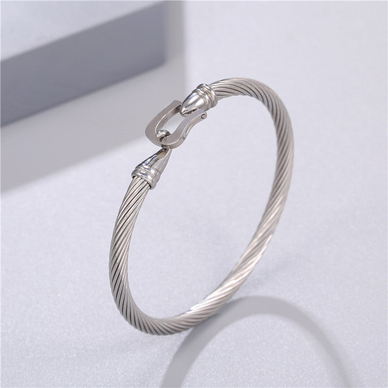 Hip-hop Geometric Round Titanium Steel Stainless Steel Plated Cuff Bracelet for Men and Women
