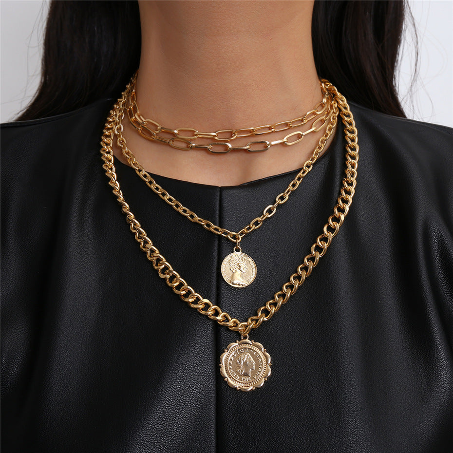 Collar con colgante de aleación redonda de varias capas y cadena singapur
