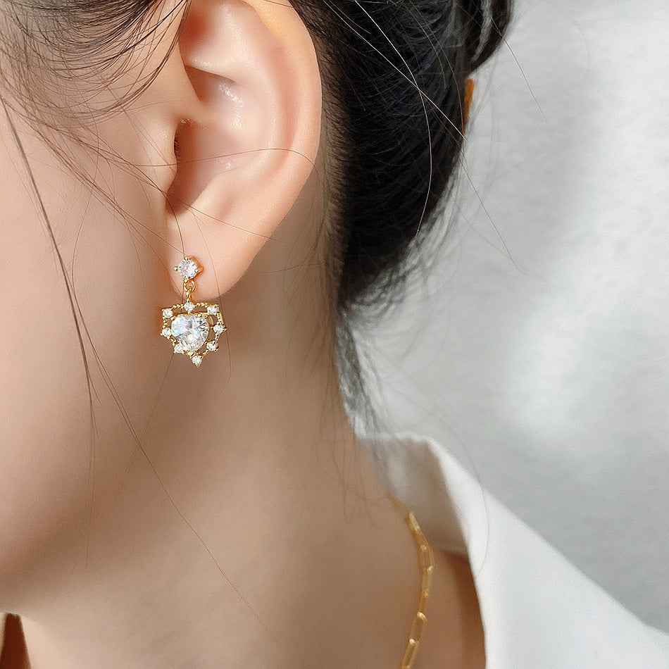 Minimalist Sweet 925 Sterling Silver 18K Gold Plated Heart Cubic Zirconia Inlay Earrings