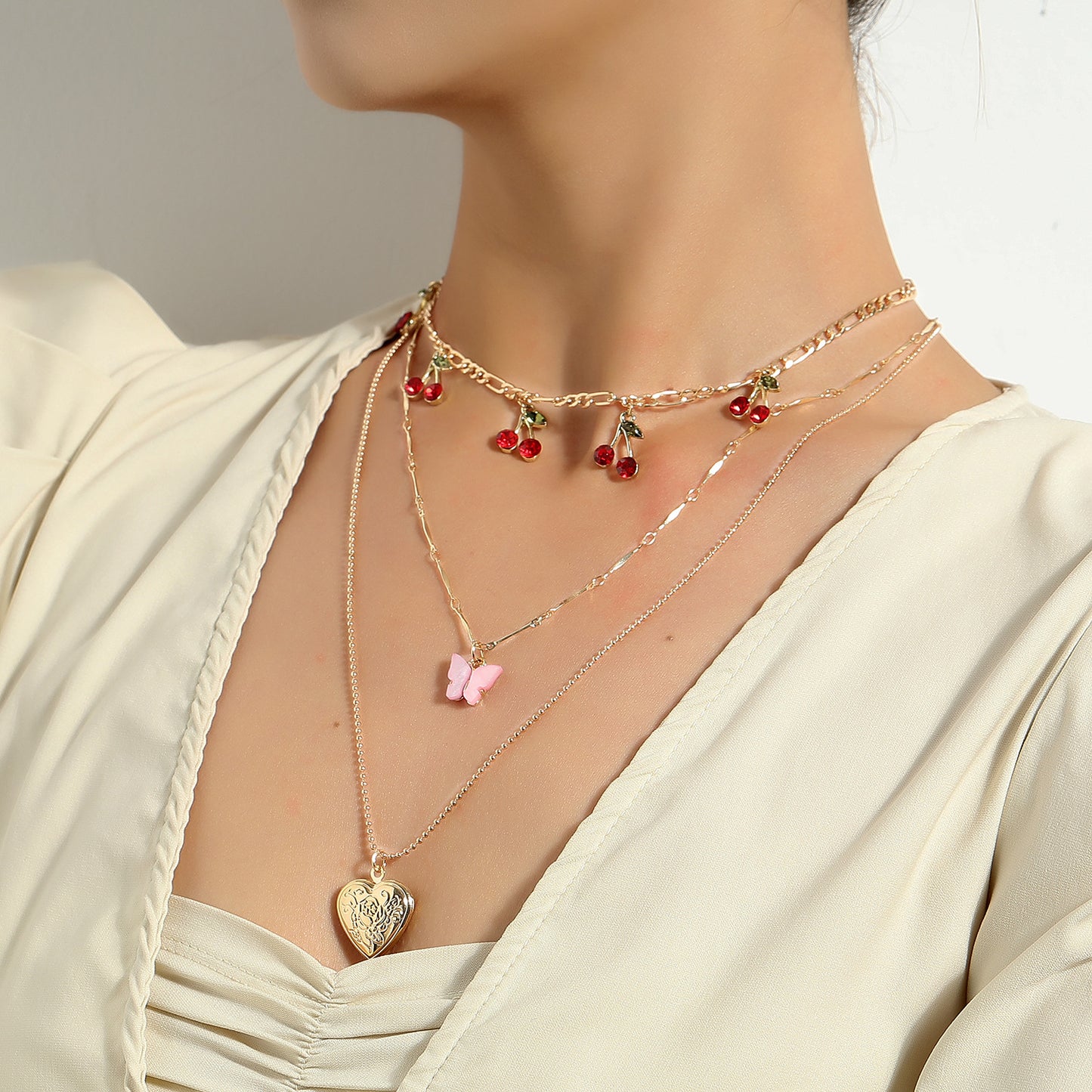 Collana con ciondolo a cuore ciliegia rossa con coperchio apribile, ciondolo a farfalla rosa multistrato, gioielli da donna con catena a croce placcata in lega