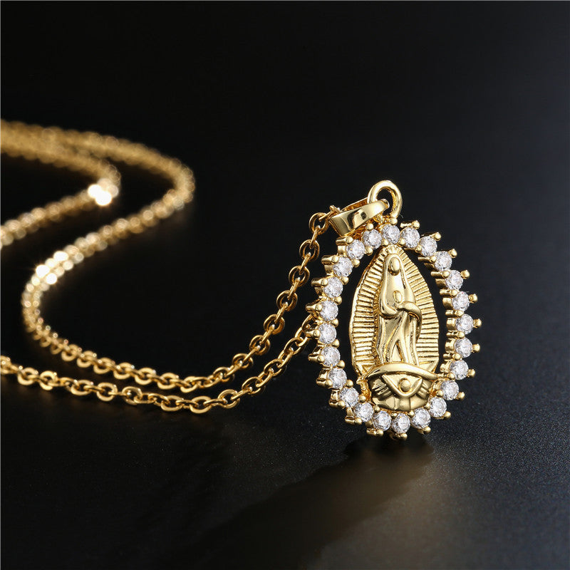 Collana con Pendente a Croce Placcato Rame Oro per Donna, Catena a O, Stile Minimalista Trendy, Design Intarsiato