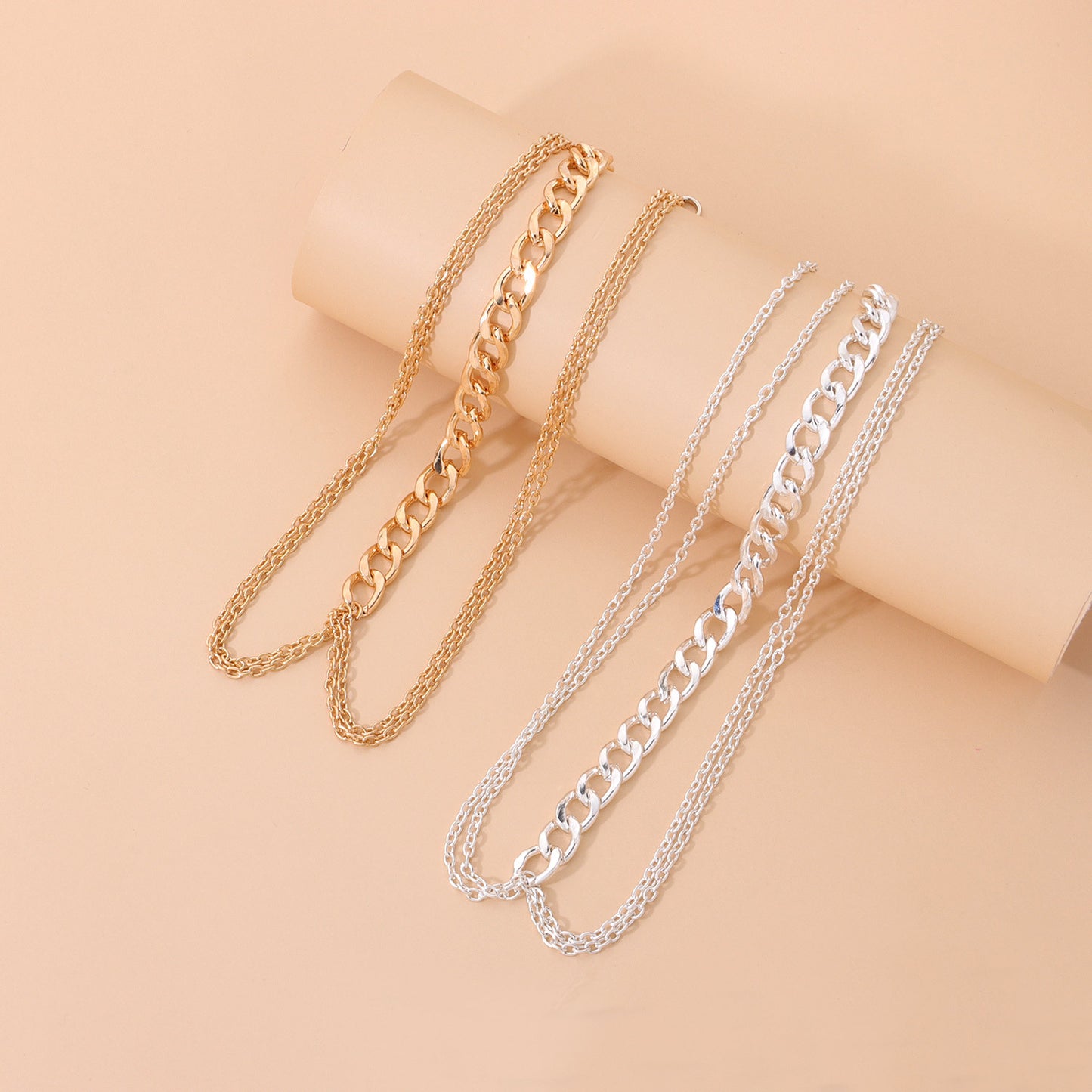 Western Style Multi Layer Tassel Head Chain Crown Hair Accessory for Women Checkered Pattern Alloy Hairband Headpiece Fashion Headwear