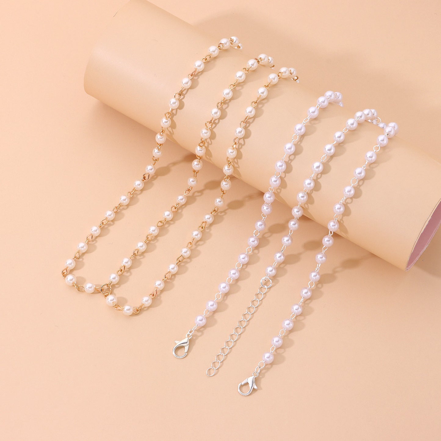Handmade Pearl Headband with Tassel and Crown Shape Tartan Pattern Women's Hair Accessory Minimalist Western Style Hair Ornament