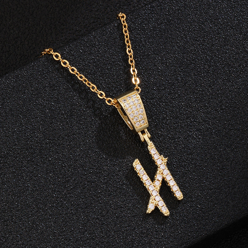 Collana con ciondolo a lettera in acciaio inossidabile con intarsio di strass, catena a O, regalo casual di moda per uomo e donna