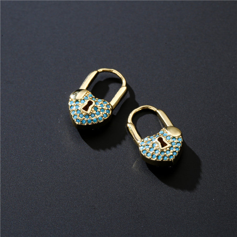 Orecchini a Cuore in Rame Placcato Oro con Strass per Donna, Stile Lussuoso Minimalista