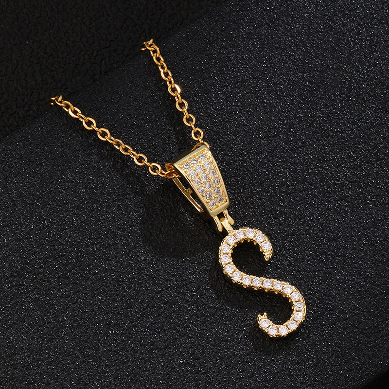 Collana con ciondolo a lettera in acciaio inossidabile con intarsio di strass, catena a O, regalo casual di moda per uomo e donna