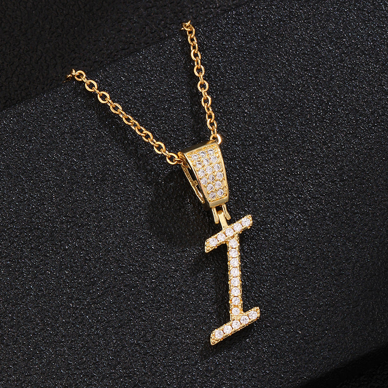 Collana con ciondolo a lettera in acciaio inossidabile con intarsio di strass, catena a O, regalo casual di moda per uomo e donna