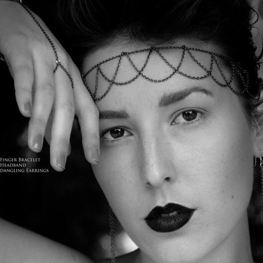 Diadema geométrica de aleación para mujer, estilo punk, con cadenas metálicas y borlas