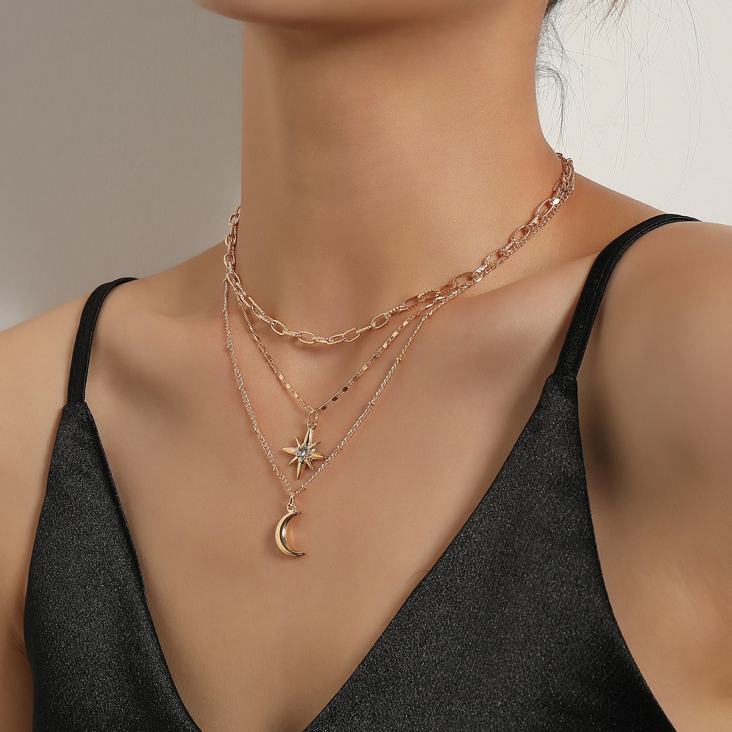 Women's Luxury Minimalist Star Pendant Necklace with Rhinestone Inlay, Alloy Cross Chain, Multi-Layered Design