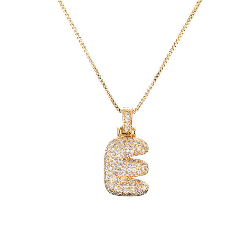 Collana da donna con iniziale in rame intarsiata, con catena a maglie, stile minimalista alla moda da pendolare, con accenti di strass