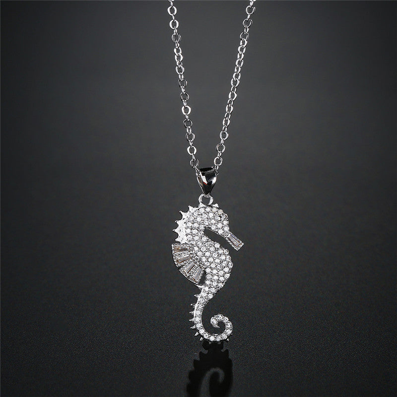 Light Luxury Fashion Micro-inlaid Cubic Zirconia Seahorse Brass Pendant Necklace for Women with Cable Chain