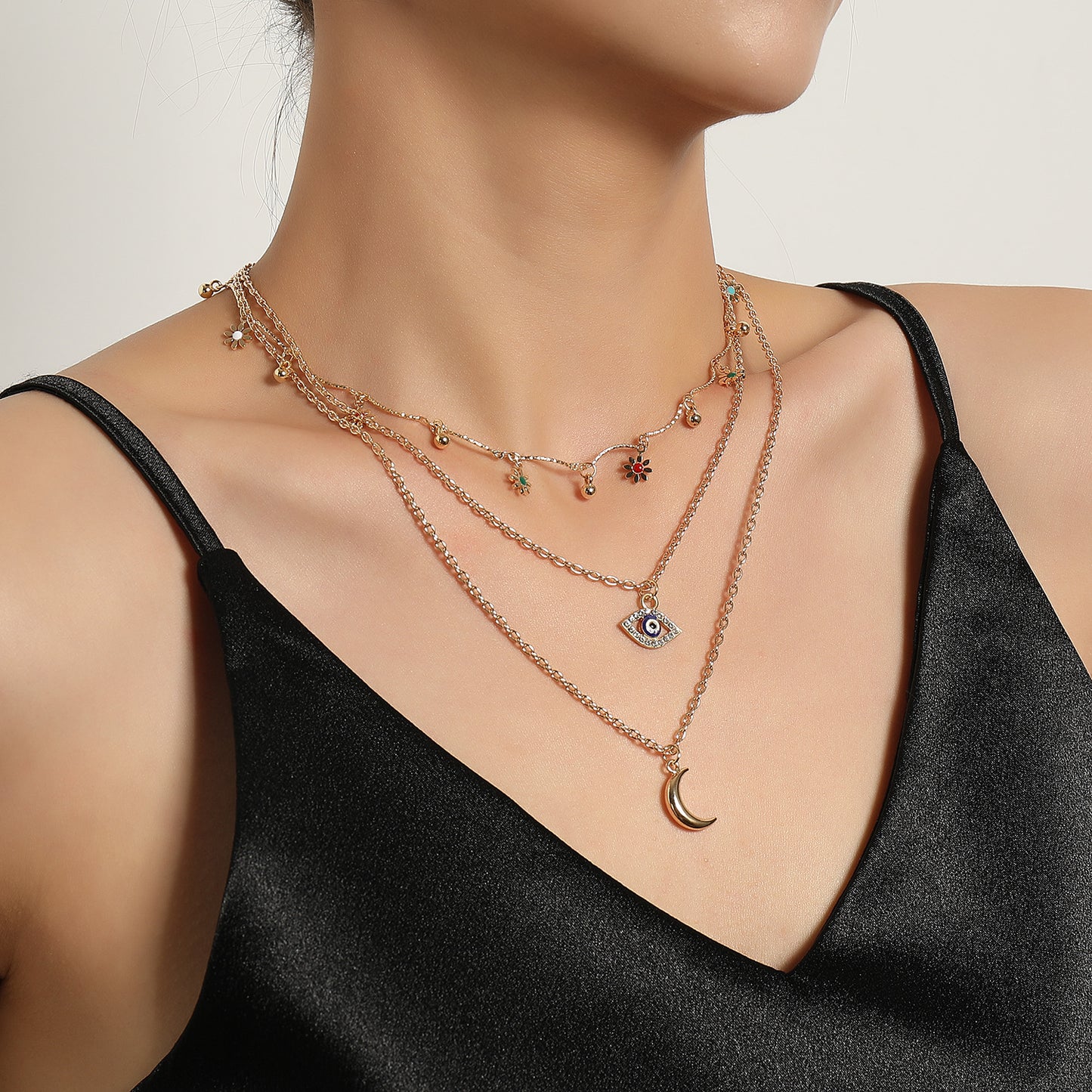 Women's Floral Design Alloy Cross Chain Necklace with Rhinestone Inlay, Luxury Vintage Style Jewelry
