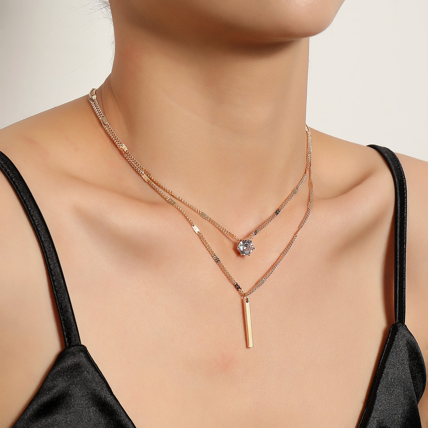 Minimalist Vintage Geometric Rhinestone Alloy Cross Chain Necklace for Women