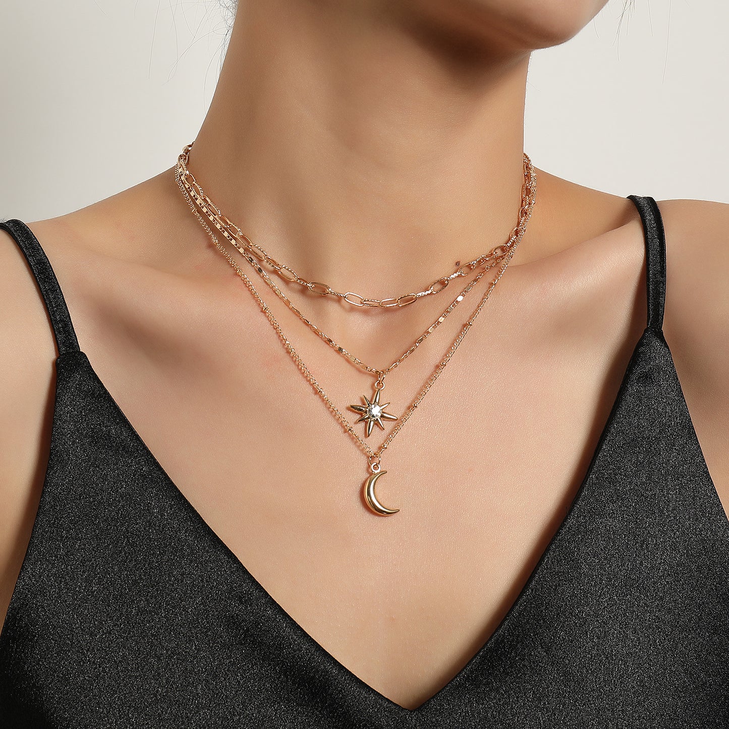 Women's Luxury Minimalist Star Pendant Necklace with Rhinestone Inlay, Alloy Cross Chain, Multi-Layered Design