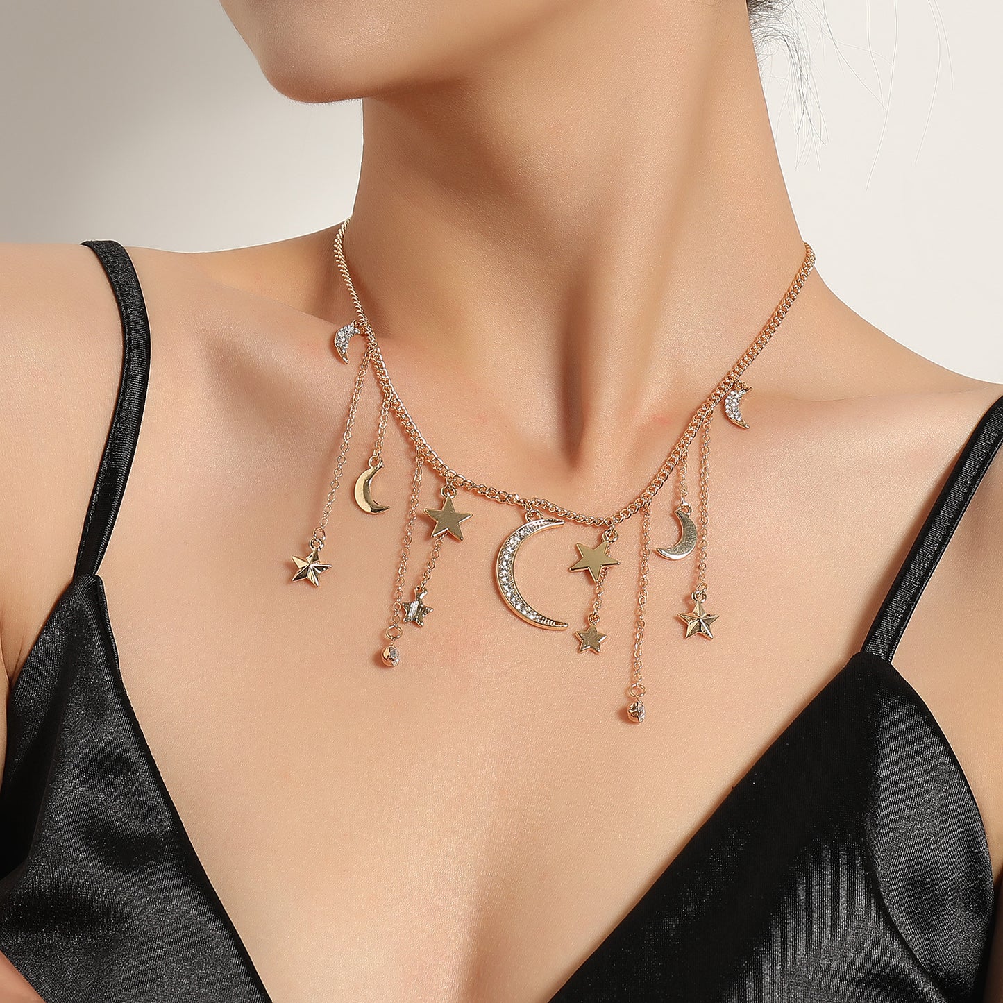 Women's Star-Shaped Rhinestone Pendant Necklace, Cross Chain, Alloy, Plated, Short Sweater Jewelry, European Style