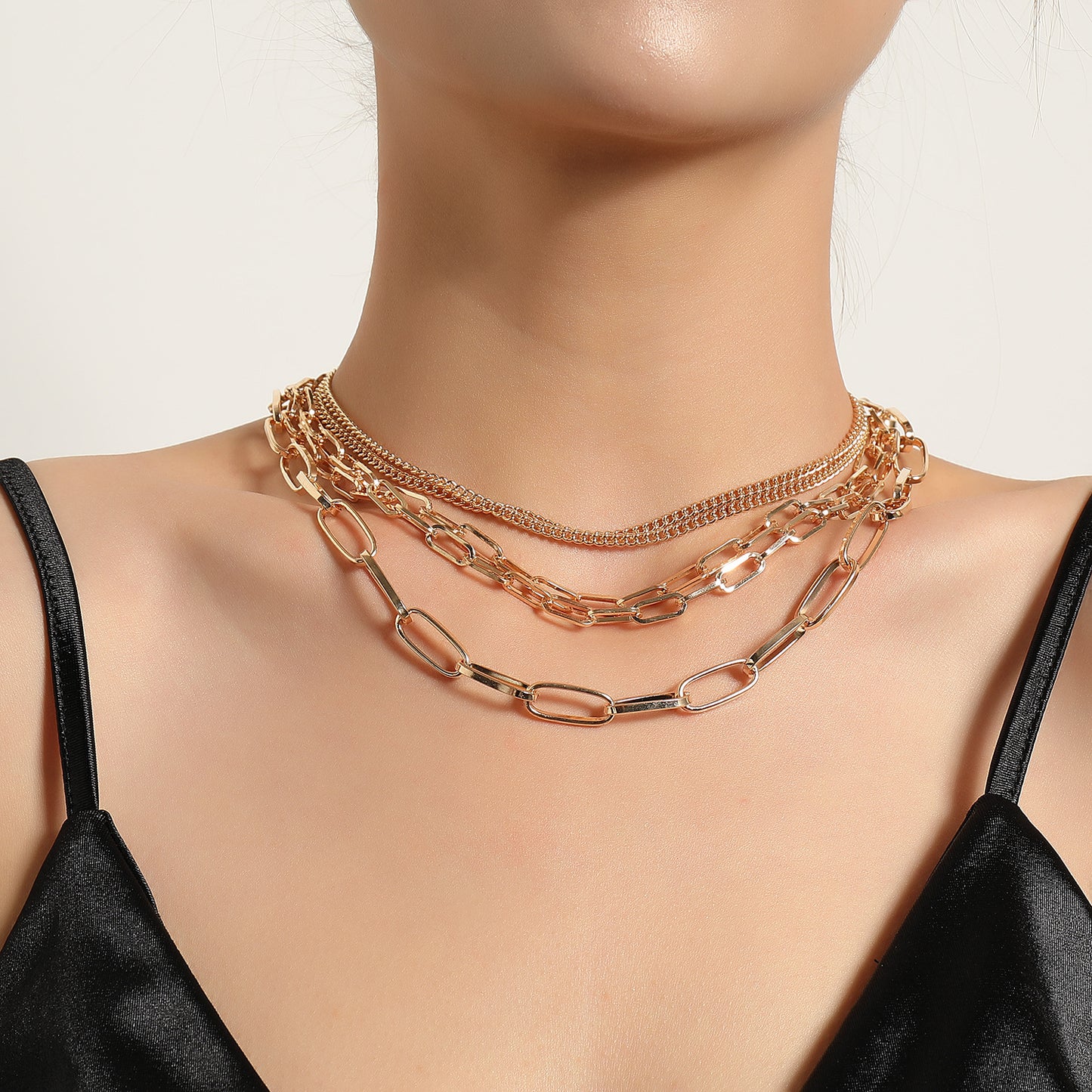Geometric Vintage Alloy Box Chain Necklace for Women - Multi-Layered Fashion Jewelry, Plated Finish, Stylish Accessory for Sweaters