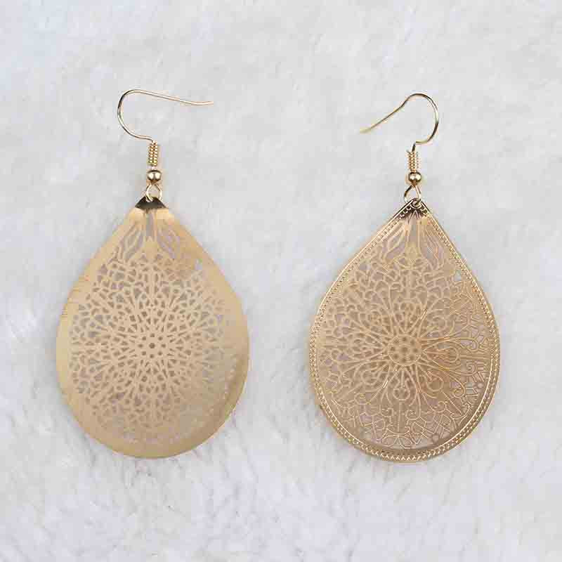 Western Style Geometric Spiderweb Pendant Earrings for Women Alloy Fashion Jewelry for Party and Daily Wear
