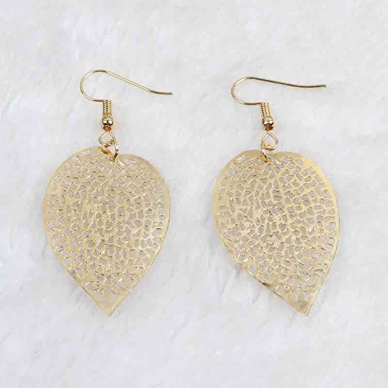 Minimalist Alloy Eiffel Tower Women's Earrings for Evening Wear