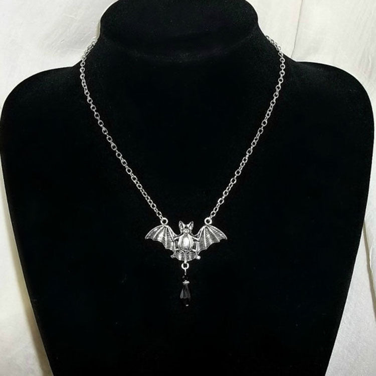 Minimalist Geometric Bat Pendant Necklace for Women Alloy Chain with Rhinestone Accents