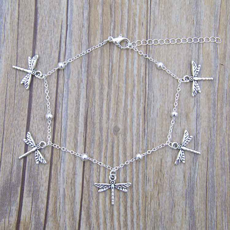 Minimalist Alloy Bracelet with Dragonfly Design for Women Fashion Jewelry Trendy Hand Accessory
