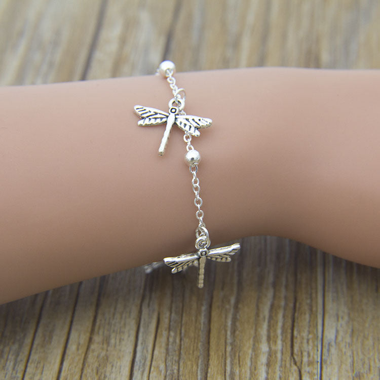 Minimalist Alloy Bracelet with Dragonfly Design for Women Fashion Jewelry Trendy Hand Accessory