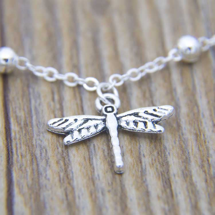 Minimalist Alloy Bracelet with Dragonfly Design for Women Fashion Jewelry Trendy Hand Accessory