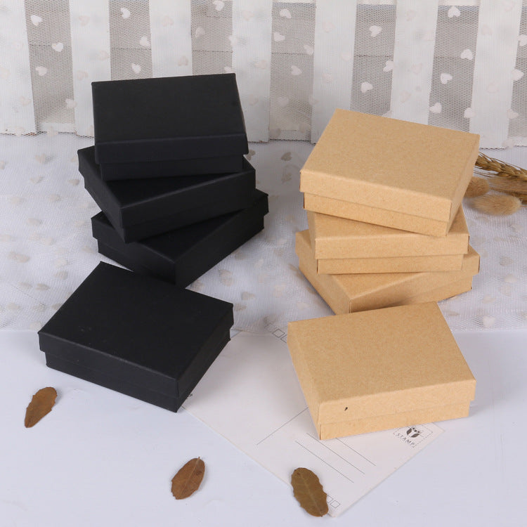 Vintage Style Jewelry Gift Box for Rings Necklaces Earrings Kraft Paper Packaging Box with Custom Logo Printing