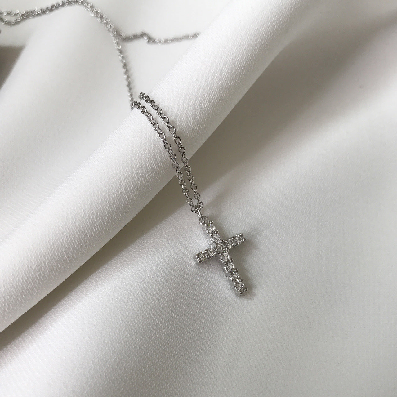 Minimalist 925 Sterling Silver Plated Geometric Cross Diamond Pendant Necklace for Women