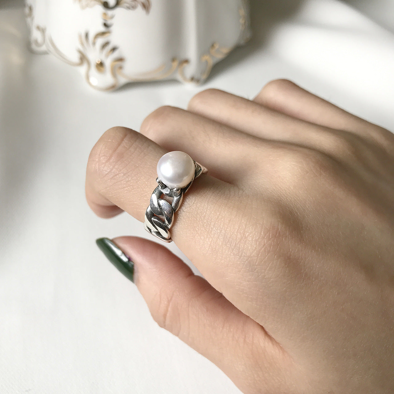 S925 Sterling Silver Vintage Minimalist Pearl Open Ring with Four-Prong Setting