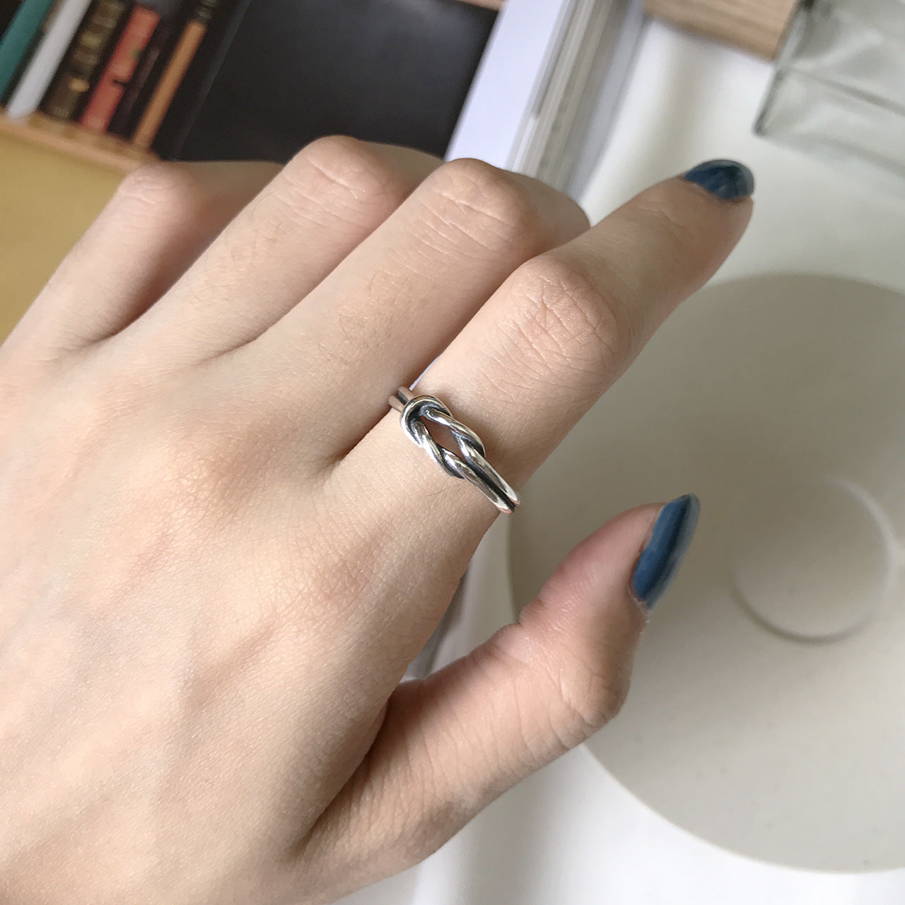 Anello da donna in argento Sterling S925 a doppio filo annodato regolabile, aperto, minimalista, vintage, con fascia in argento testurizzato