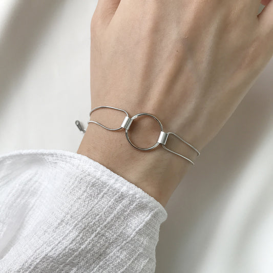 Pulsera de cadena de serpiente redonda geométrica de plata de ley 925 chapada en oro blanco para mujer