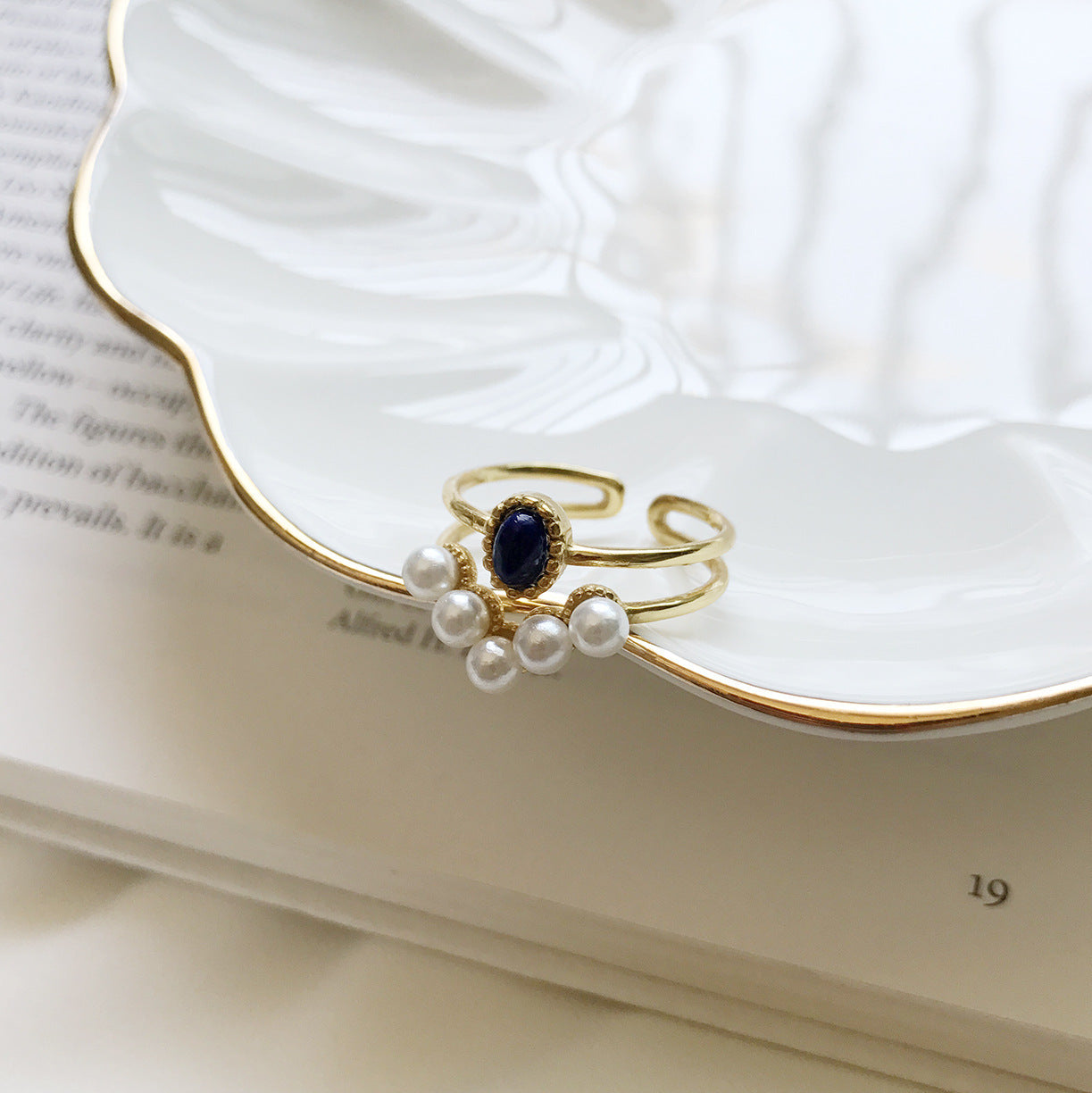 Minimalist 925 Sterling Silver Geometric Plated Ring with Pearl for Women
