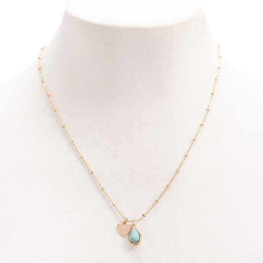 Collar con colgante de corazón de aleación con incrustaciones de turquesa simulada