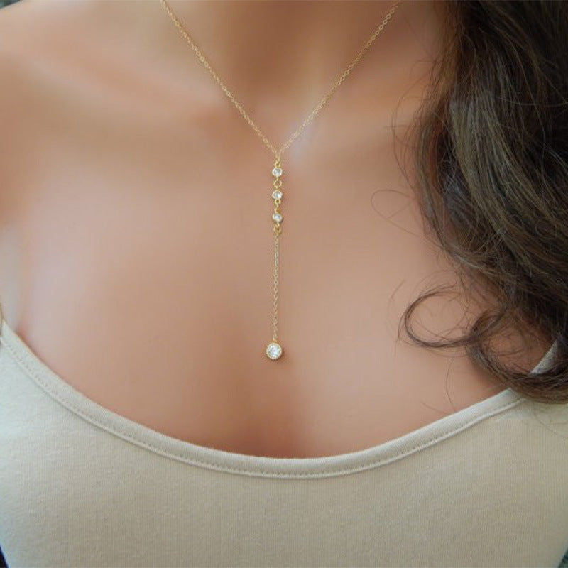 Fashion Spring Clavicle Necklace for Women with Cross Pendant Alloy Layered Jewelry
