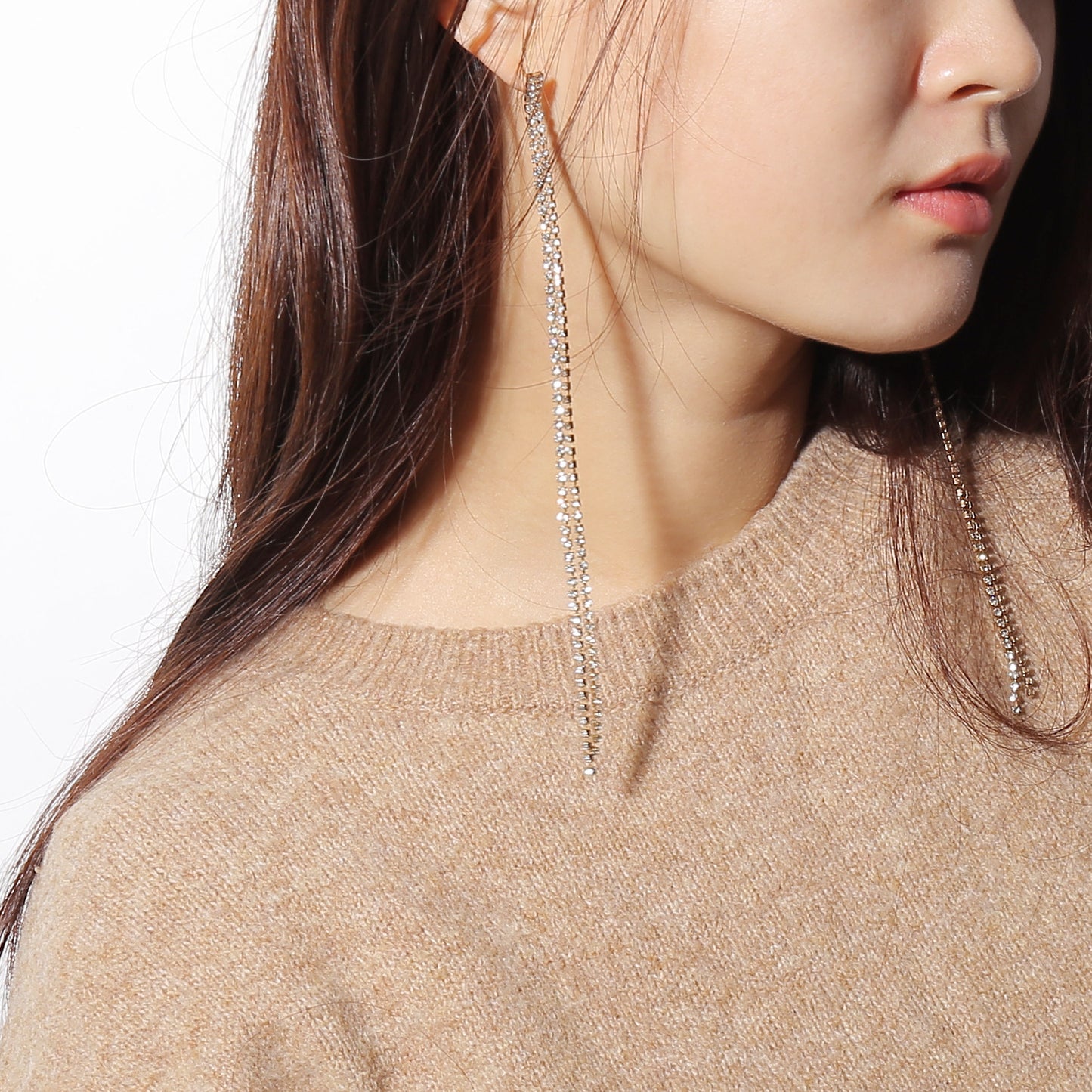 Minimalist Geometric Letter Rhinestone Stud Earrings for Women Alloy Fashion Commuter Jewelry