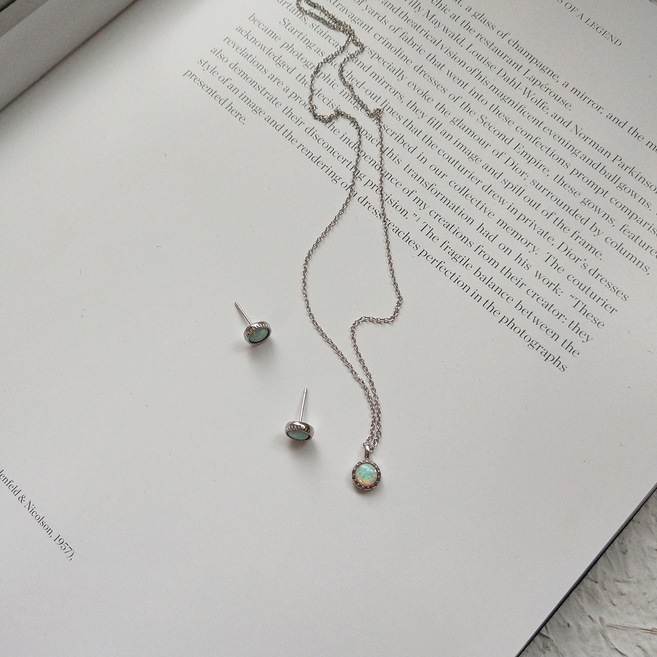 Minimalist 925 Sterling Silver Star Round Opal Inlay Necklace Box Chain Women