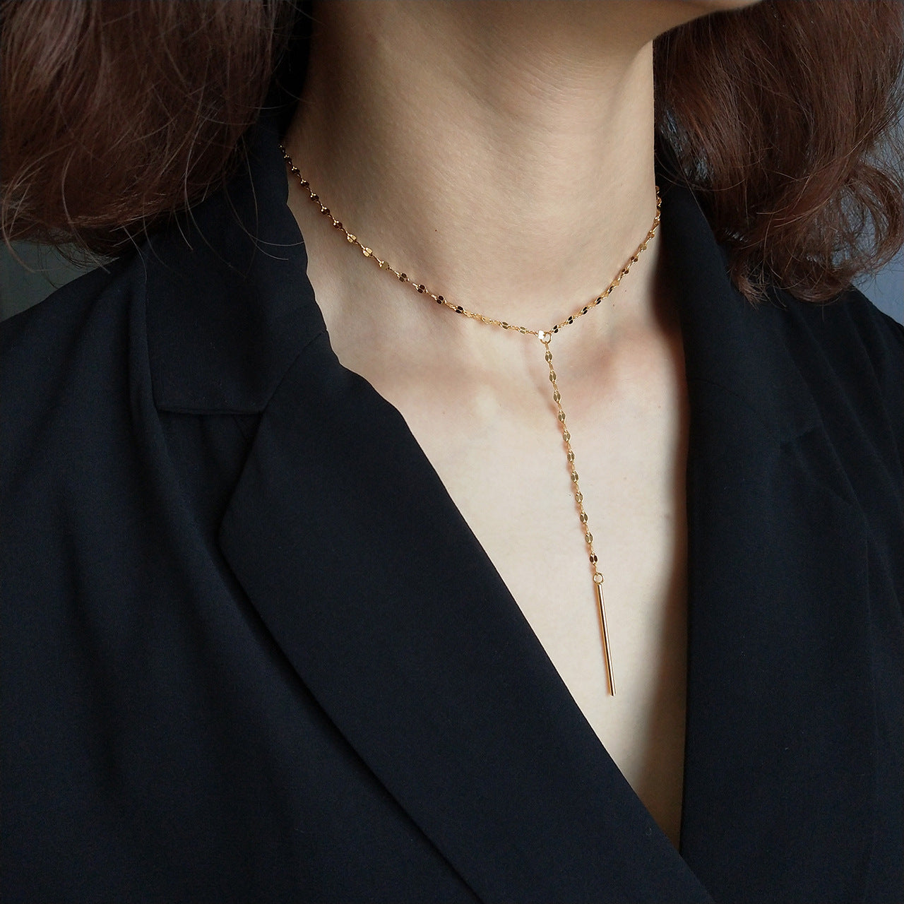 Bonito collar de labios geométricos de plata de ley 925 chapado en oro