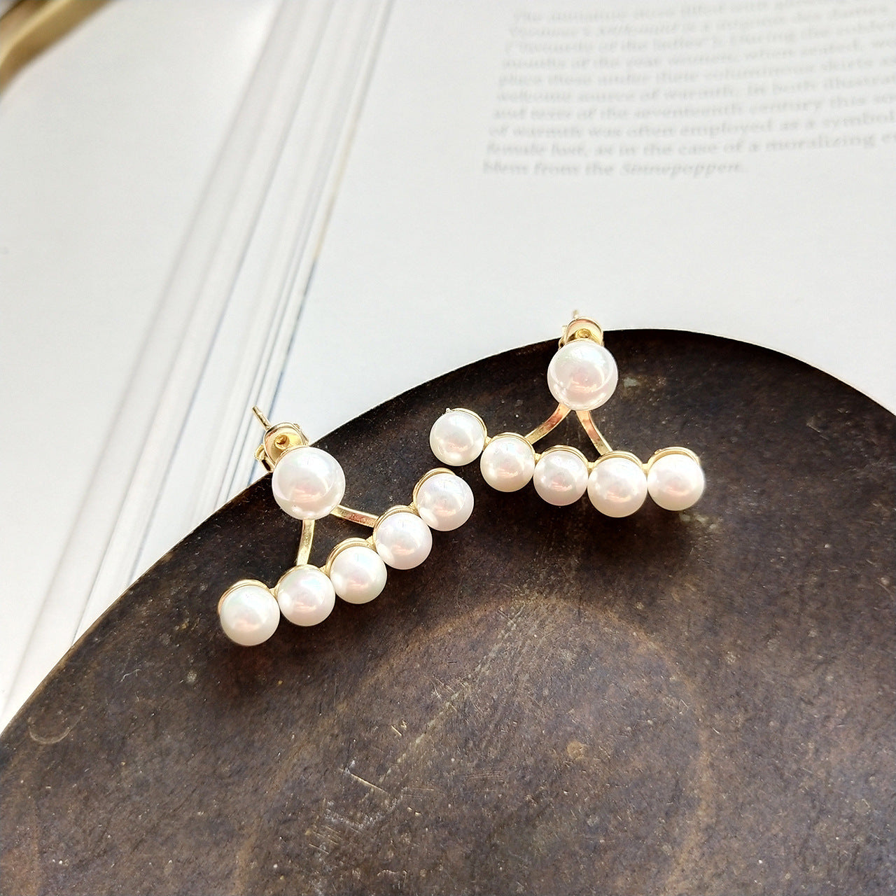 Sweet Elegant 925 Sterling Silver Teardrop Pearl Inlay Earrings