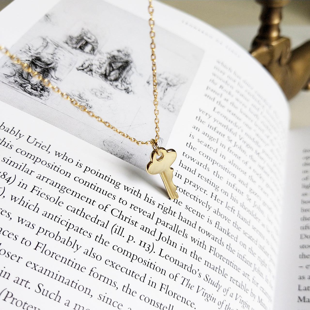 Collana con Ciondolo a Chiave in Argento Sterling 925 con Catena a Sfera